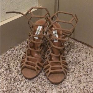 Steve Madden Tan Strappy Sandal Heels